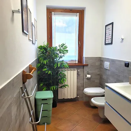 Glory Mountain Iseo Hospitality * Bossico